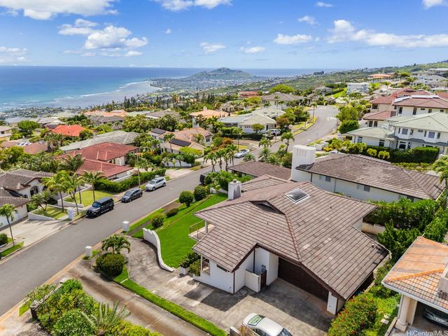 830 Ikena Circle, Honolulu, HI 96821