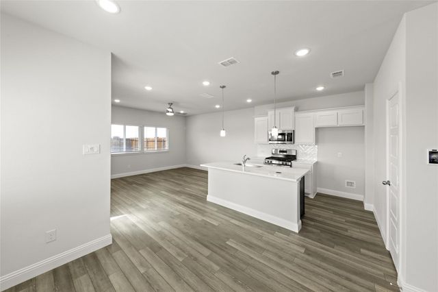 1060 Happy Holly Road, Lavon, TX 75166