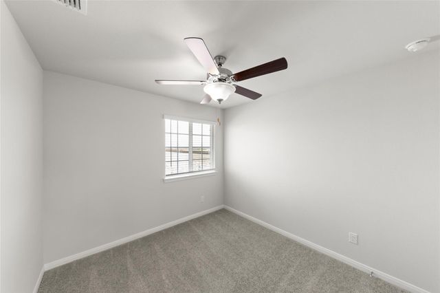 1060 Happy Holly Road, Lavon, TX 75166