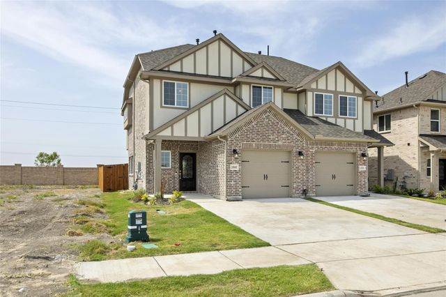 1060 Happy Holly Road, Lavon, TX 75166