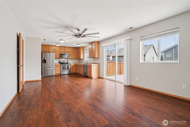 5449 Emerald Court, Mount Vernon, WA 98273