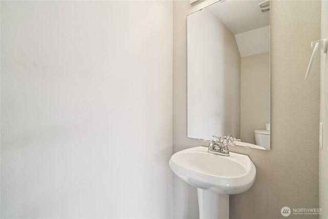 5449 Emerald Court, Mount Vernon, WA 98273