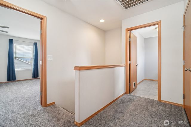 5449 Emerald Court, Mount Vernon, WA 98273