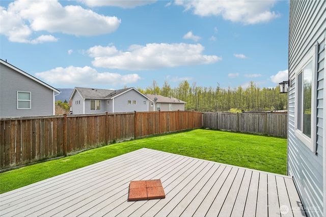 5449 Emerald Court, Mount Vernon, WA 98273