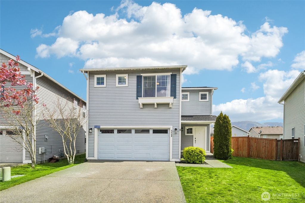 5449 Emerald Court, Mount Vernon, WA 98273
