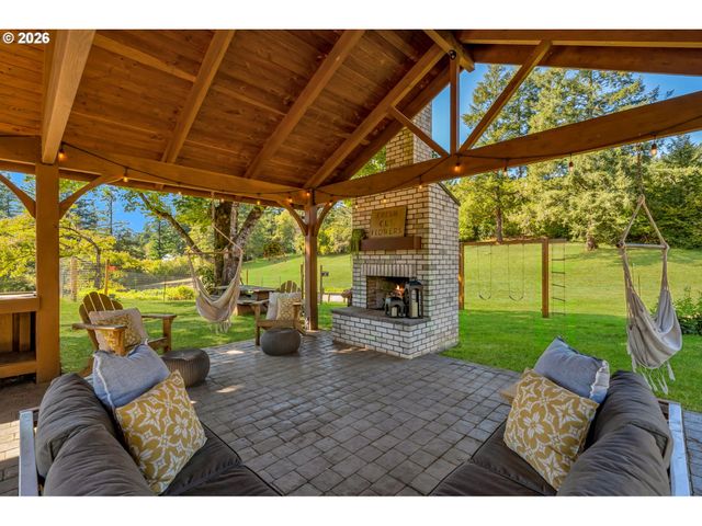 704 Ne HUGHES Rd, Washougal, WA 98671