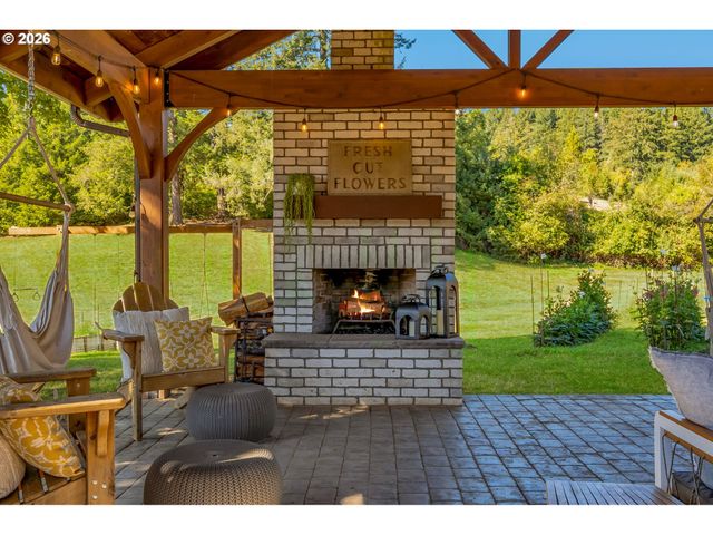 704 Ne HUGHES Rd, Washougal, WA 98671