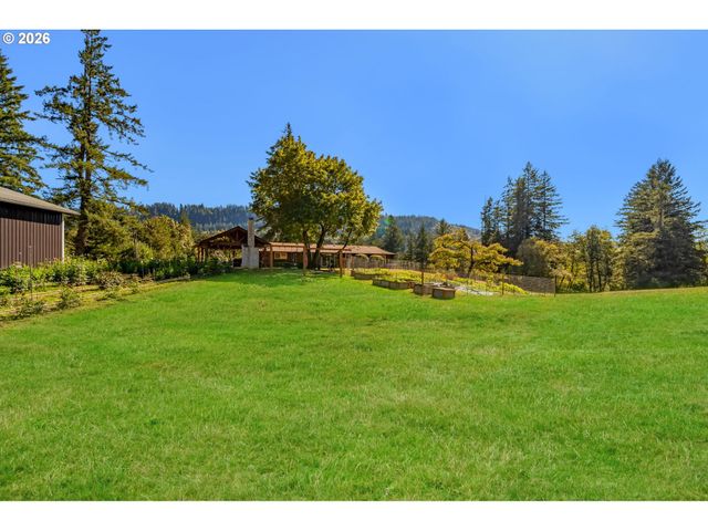 704 Ne HUGHES Rd, Washougal, WA 98671