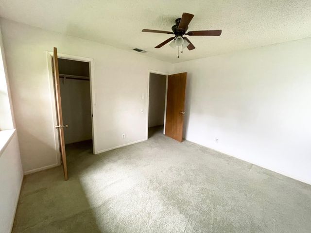 114 Briar Lane, Crockett, TX 75835