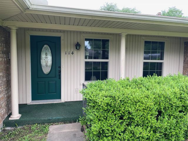 114 Briar Lane, Crockett, TX 75835