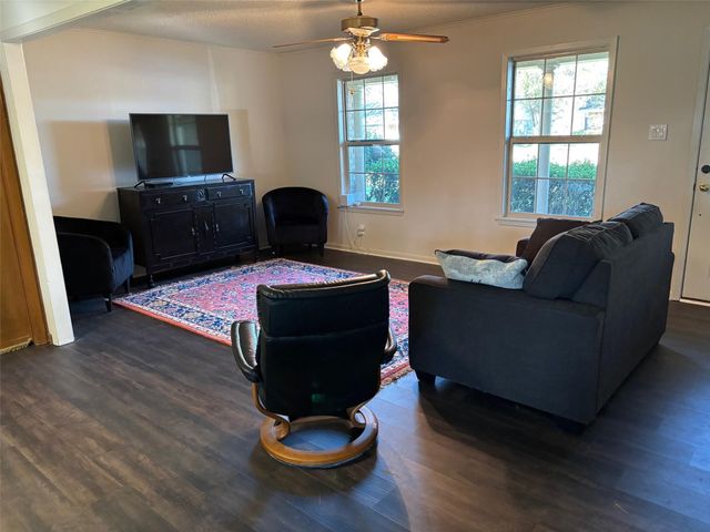 114 Briar Lane, Crockett, TX 75835