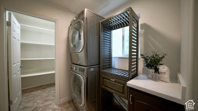 195 S OAK DR, Woodland Hills, UT 84653