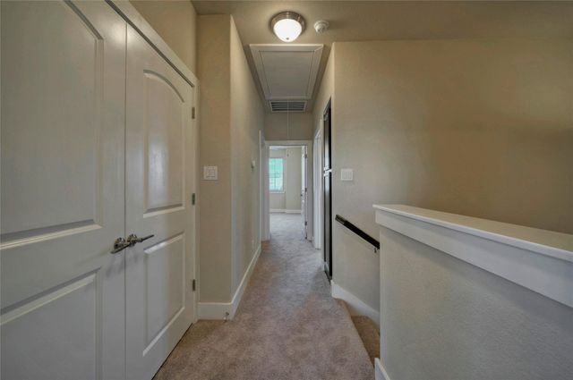 508 High Tech DR B, Georgetown, TX 78626