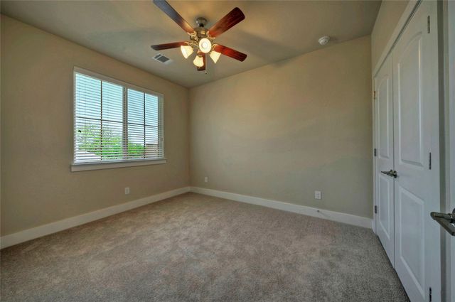 508 High Tech DR B, Georgetown, TX 78626