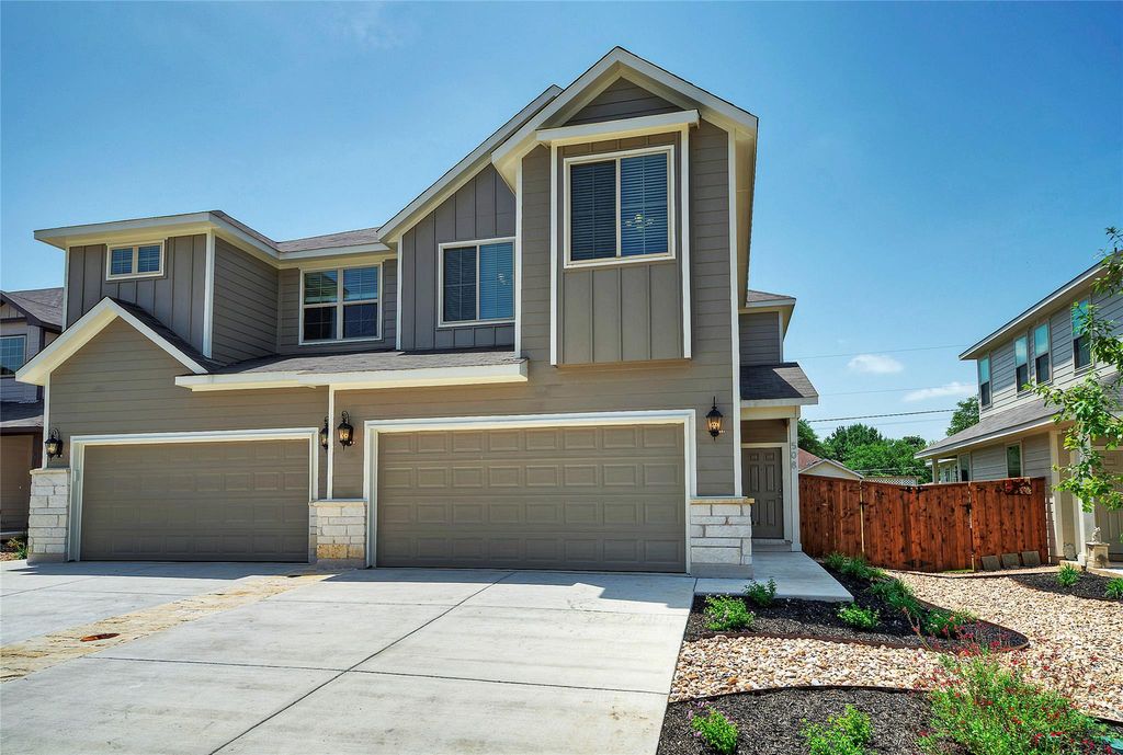 508 High Tech DR B, Georgetown, TX 78626