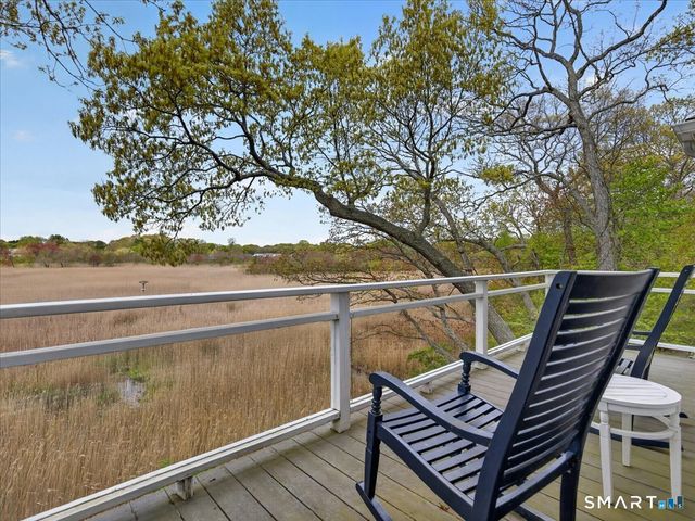 48 Groveway, Clinton, CT 06413