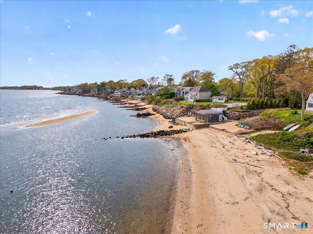 48 Groveway, Clinton, CT 06413