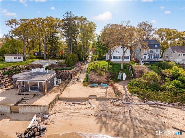 48 Groveway, Clinton, CT 06413
