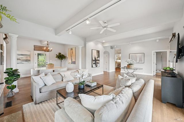 4188 Saint Helena Hwy, Calistoga, CA 94515