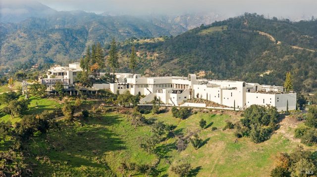 4188 Saint Helena Hwy, Calistoga, CA 94515