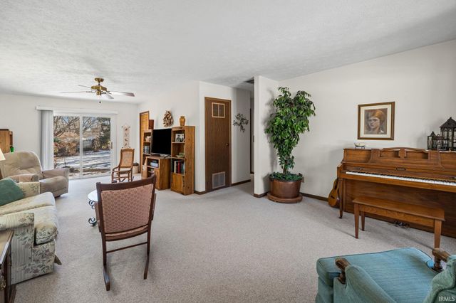 2712 Cambridge Street, West Lafayette, IN 47906