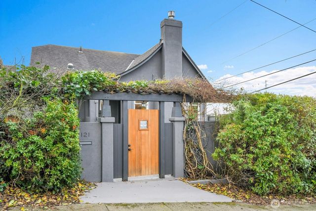 121 E Edgar Street, Seattle, WA 98102