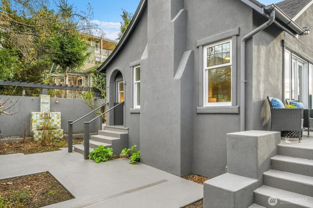 121 E Edgar Street, Seattle, WA 98102