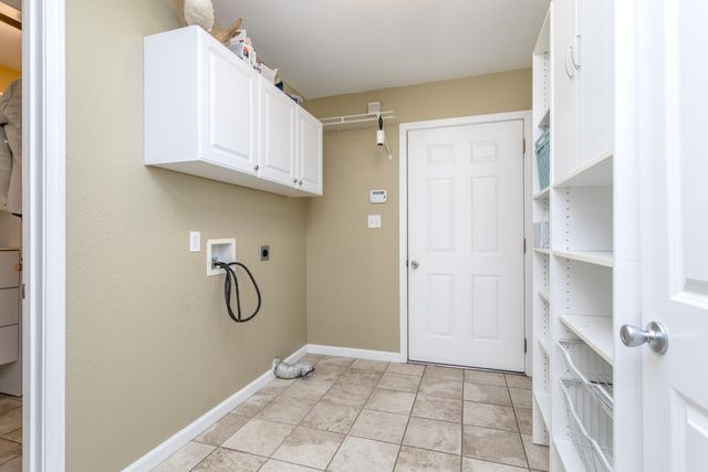 2811 WAYNESBORO DR, Columbia, MO 65202