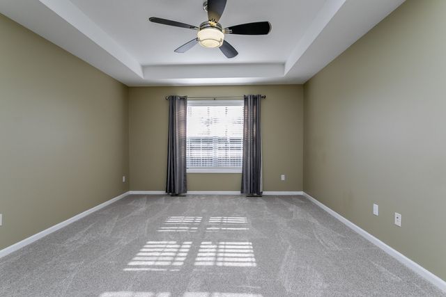 2811 WAYNESBORO DR, Columbia, MO 65202