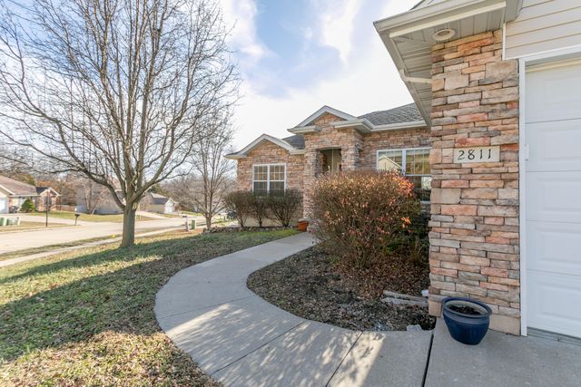 2811 WAYNESBORO DR, Columbia, MO 65202