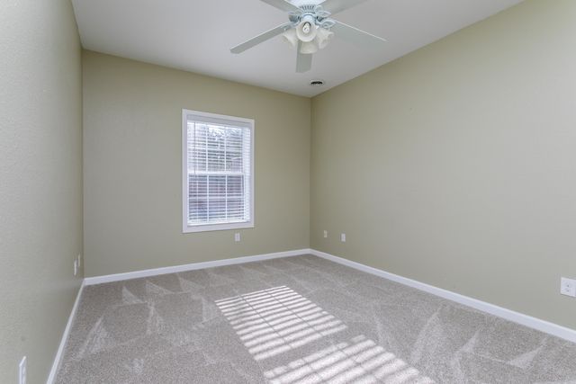 2811 WAYNESBORO DR, Columbia, MO 65202