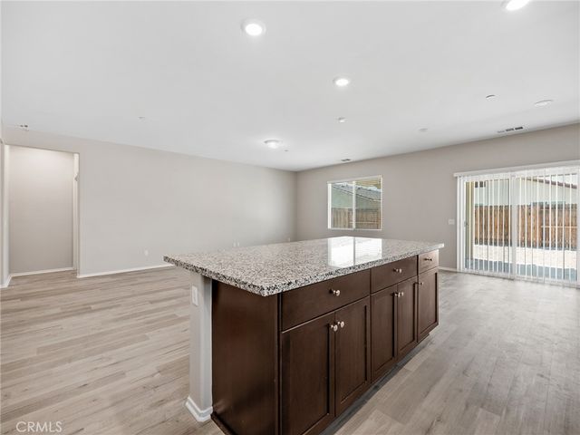 11582 Miranda, Adelanto, CA 92301