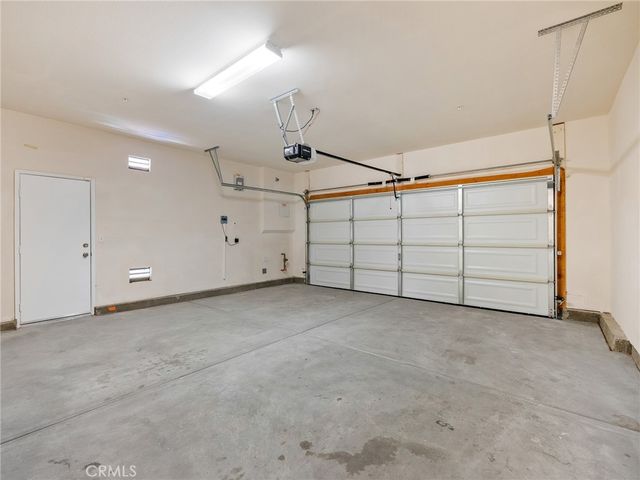 11582 Miranda, Adelanto, CA 92301