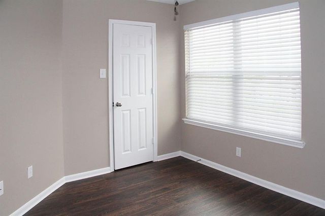 6055 Yorkglen Manor Lane, Houston, TX 77084