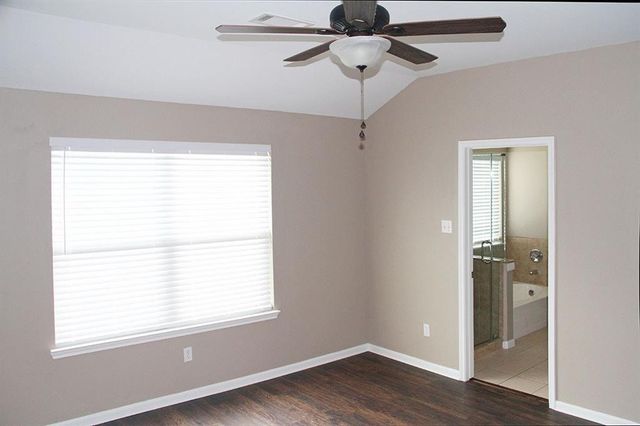 6055 Yorkglen Manor Lane, Houston, TX 77084