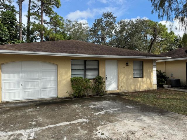 1119 Goldenrod Road 1119, Wellington, FL 33414