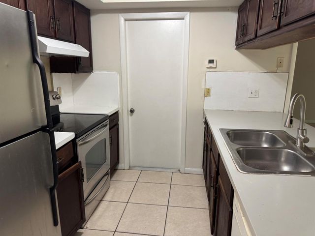 1119 Goldenrod Road 1119, Wellington, FL 33414