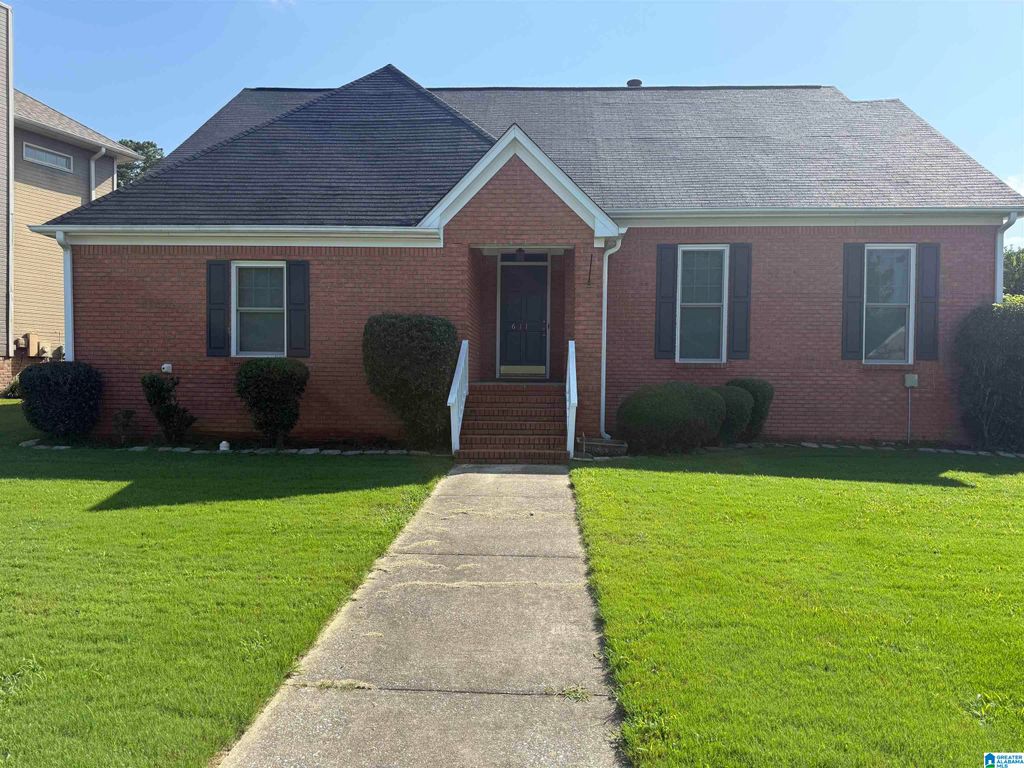 6113 RUSSET MEADOWS CIRCLE, Helena, AL 35244