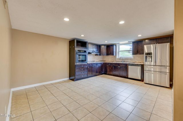 309 Summerville Road, Kingsport, TN 37663