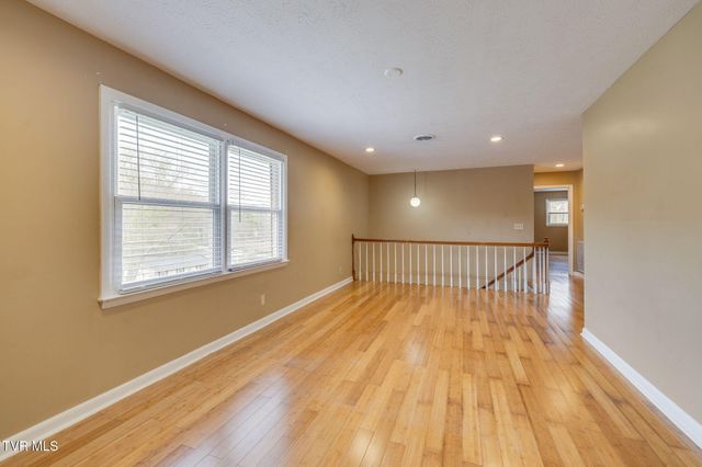 309 Summerville Road, Kingsport, TN 37663