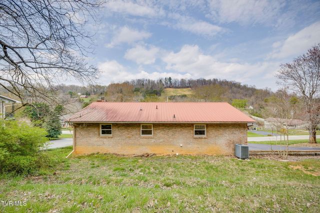 309 Summerville Road, Kingsport, TN 37663