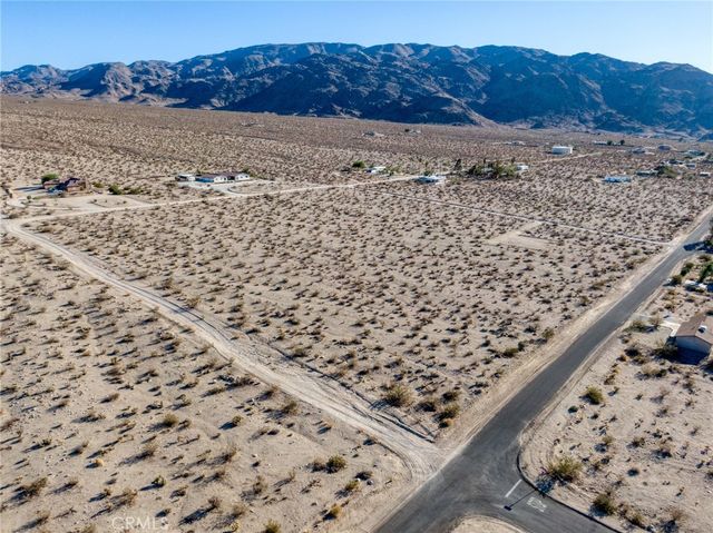 74835 Morning Dr, 29 Palms, CA 92277