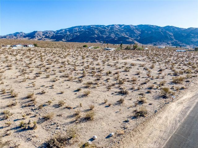 74835 Morning Dr, 29 Palms, CA 92277