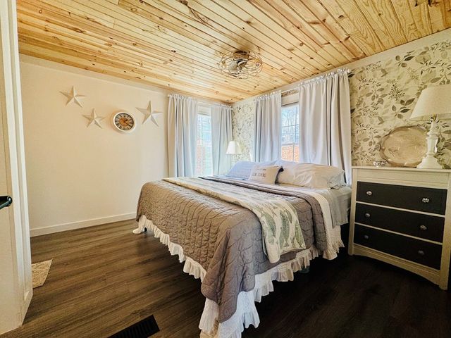 30 Mobleys Bluff Road, Abbeville, SC 29620