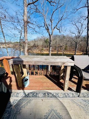 30 Mobleys Bluff Road, Abbeville, SC 29620