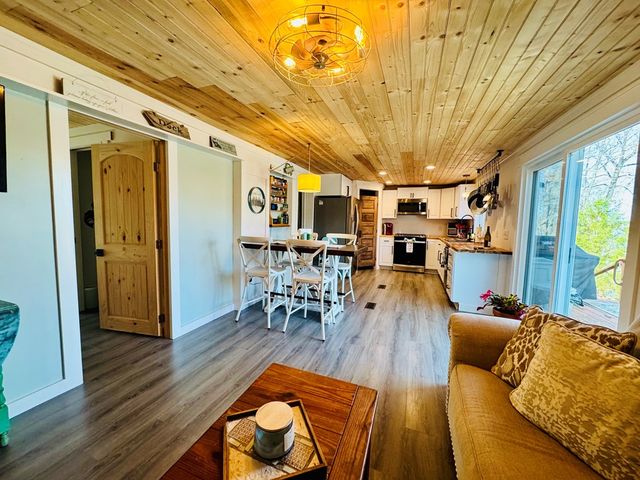 30 Mobleys Bluff Road, Abbeville, SC 29620