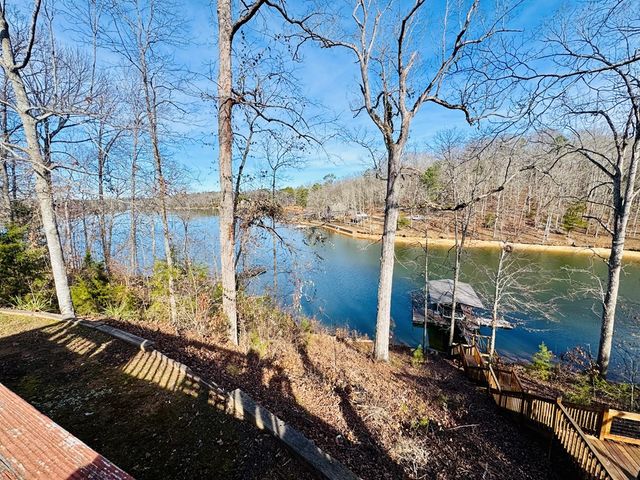 30 Mobleys Bluff Road, Abbeville, SC 29620