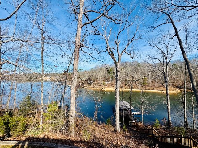 30 Mobleys Bluff Road, Abbeville, SC 29620