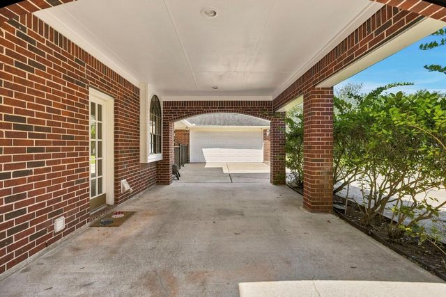 16 Fosters Court, Sugar Land, TX 77479