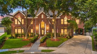 16 Fosters Court, Sugar Land, TX 77479